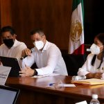 Transporte seguro con unidades modernas y vigilancia dentro de ellas