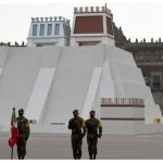 Peso abre semana con apreciación; cotiza a 19.85 por dólar